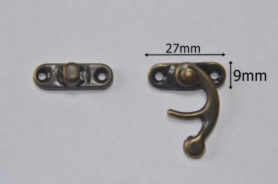 Medium Bronze Box Clasps (2)