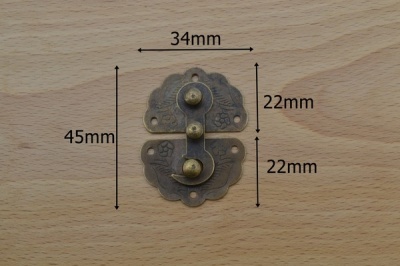 Round Hook Box Catches (2)